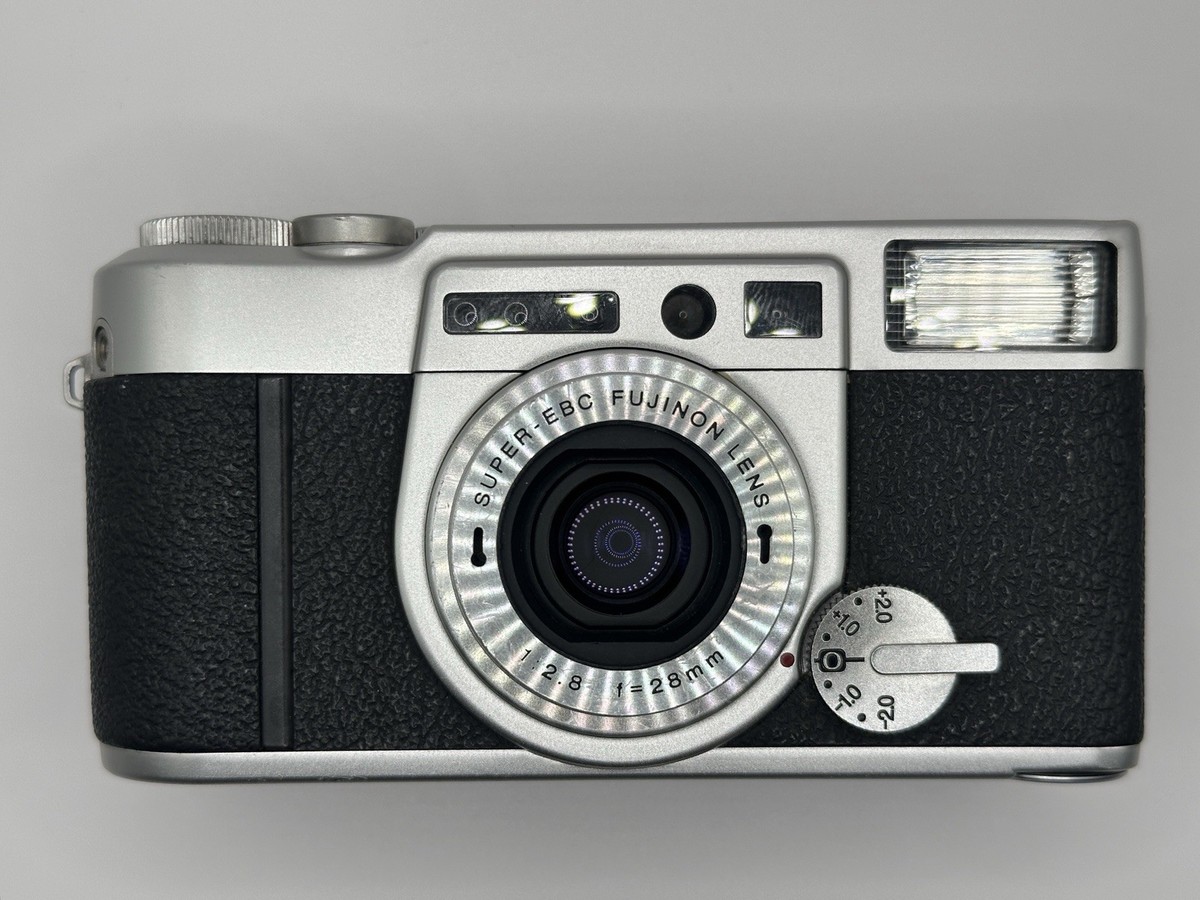 Fujifilm Klasse W 28mm Point and Shoot Film Camera [READ] | eBay