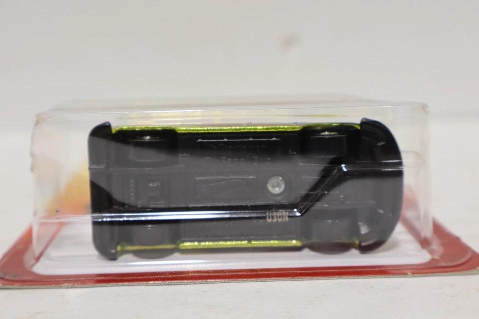 Autobús/combi Volkswagen T1 2025 Hot Wheels The Hot Ones dorado panel 7/8 Foto 3 de 3