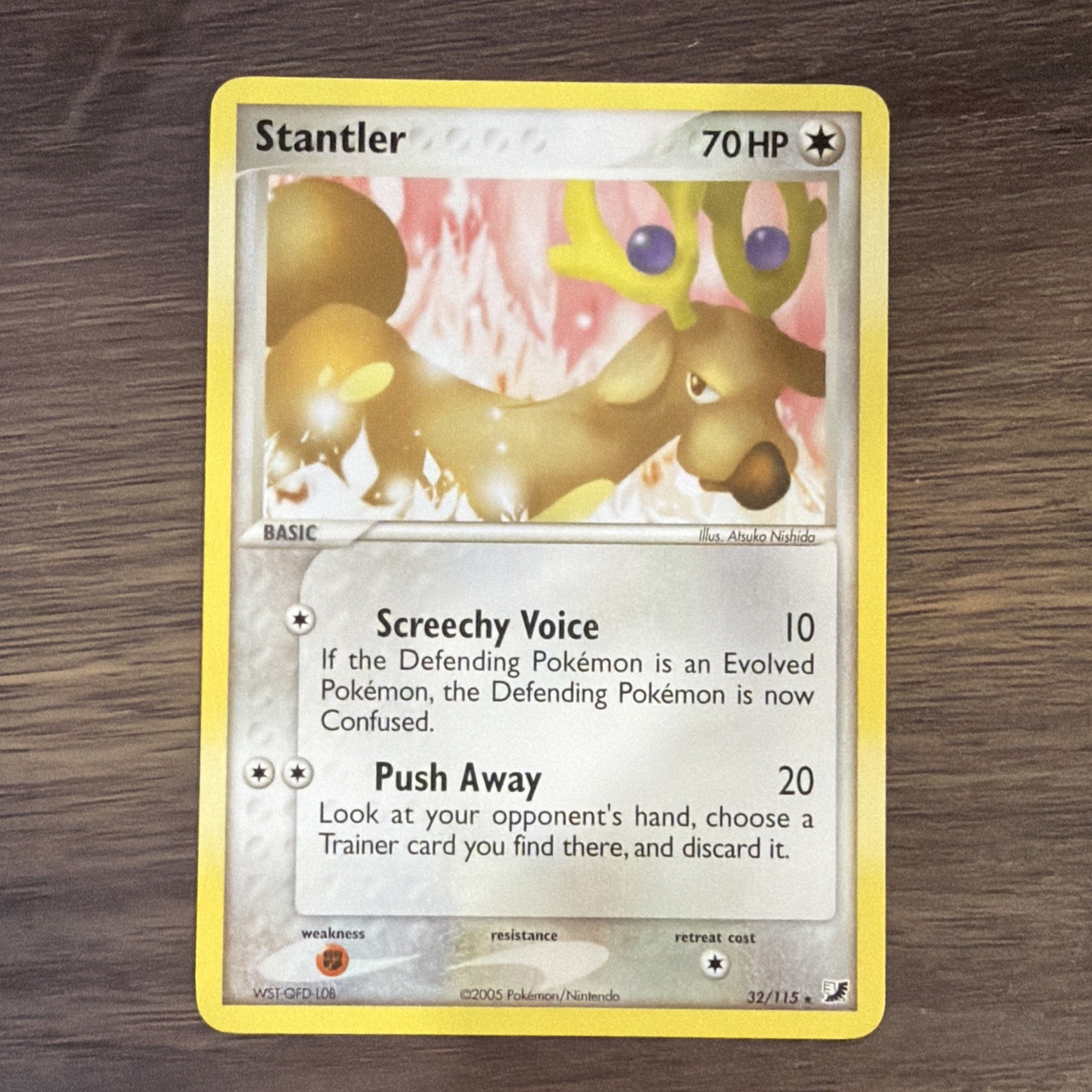 Stantler Rare Unseen Forces 32/115 NM