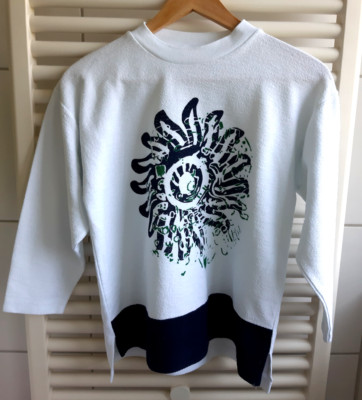 Just for You Pullover Sweatshirt Hoodie Gr. 134 / 140 weiß blau grün Emblem neuw