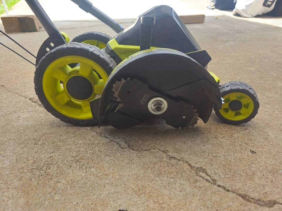 RYOBI 40V HP sin escobillas 9 pulgadas Bordeador inalámbrico (con batería y cargador 4Ah) RY40706 Foto 2 de 4