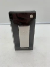 NEW Apple Remote Control - infrared Slide Changer Skip Volume MA128G/B White