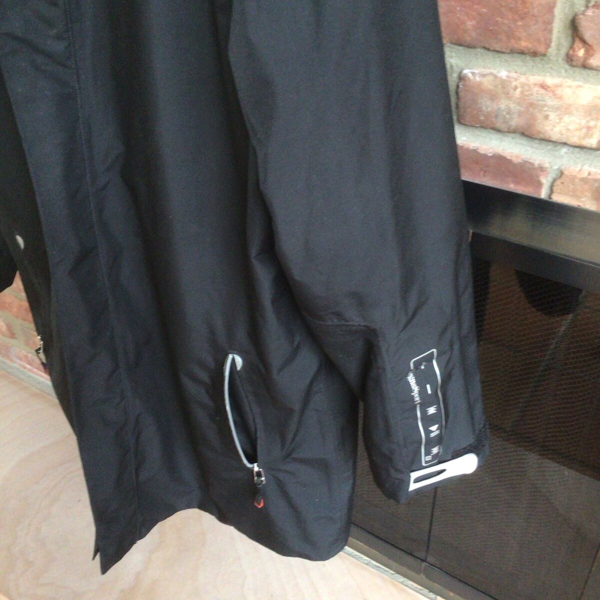 s-l1200.jpg s-l1200.jpg