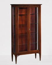 MOBILE VETRINA LEGNO MASSELLO FINITURA NOCE 2 ANTE C/SERRATURA RIPIANI VETRO 177