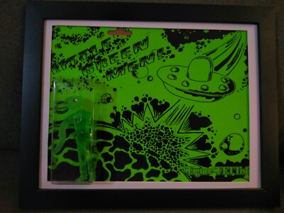 OUTER SPACEMEN LITTLE GREEN MEN FIGURE FETTISH KILLER BOOTLEG DKE E.T.  FRAMED