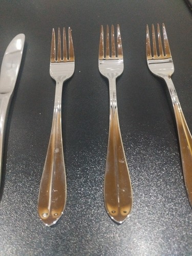 HERDMAR Portugal Stainless 18/10Steel Cutlery 12 Piece - Picture 2 of 3