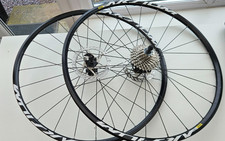 Mavic Aksium  700c / 28"  Road Wheelset, disk brake, 11 speed, quick release VGC