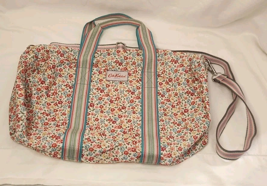 Оригинальная спортивная сумка-тоут Cath Kidston London с цветочным принтом складная - Изображение 3 из 4