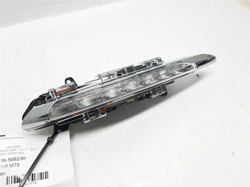 Faro antiniebla derecho LED DRL 2218201856 MERCEDES 221 S550 CL550 2011-2013 Foto 3 de 4