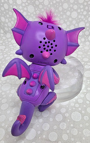 Fingerlings: Interactive Baby Animals Lot Of 5 And- Jungle Gym Playset Adorable!