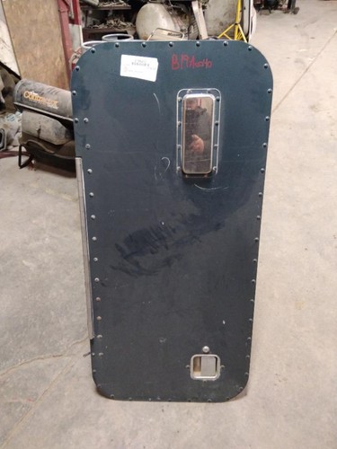 For 1995 PETERBILT 379 REAR DOOR ASSEMBLY Right , MT