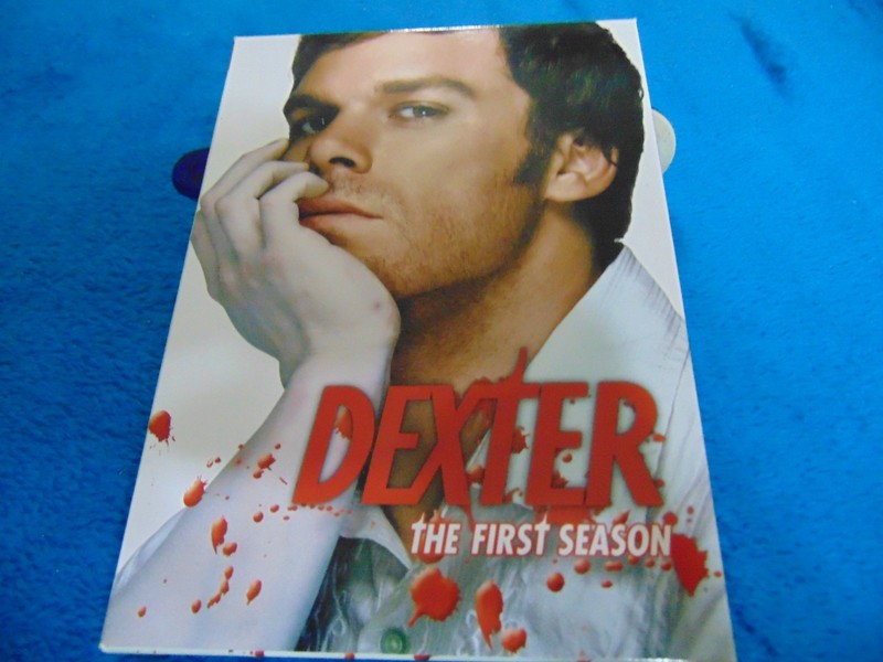 DEXTER THE FIRST SEASON DVD 4 DISC SET