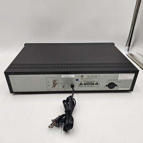 Sansui CD-2700 CD Player MASH Multi-Stage Noise Shaping 1Bit 4DAC System Tested - Picture 9 of 12