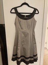 Nine West Woman's Stretch  Fit N Flare Sleeveless Dress Size 4