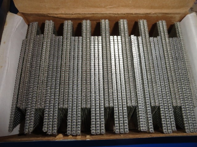 Stanley Bostitch finish nails brads FN1532