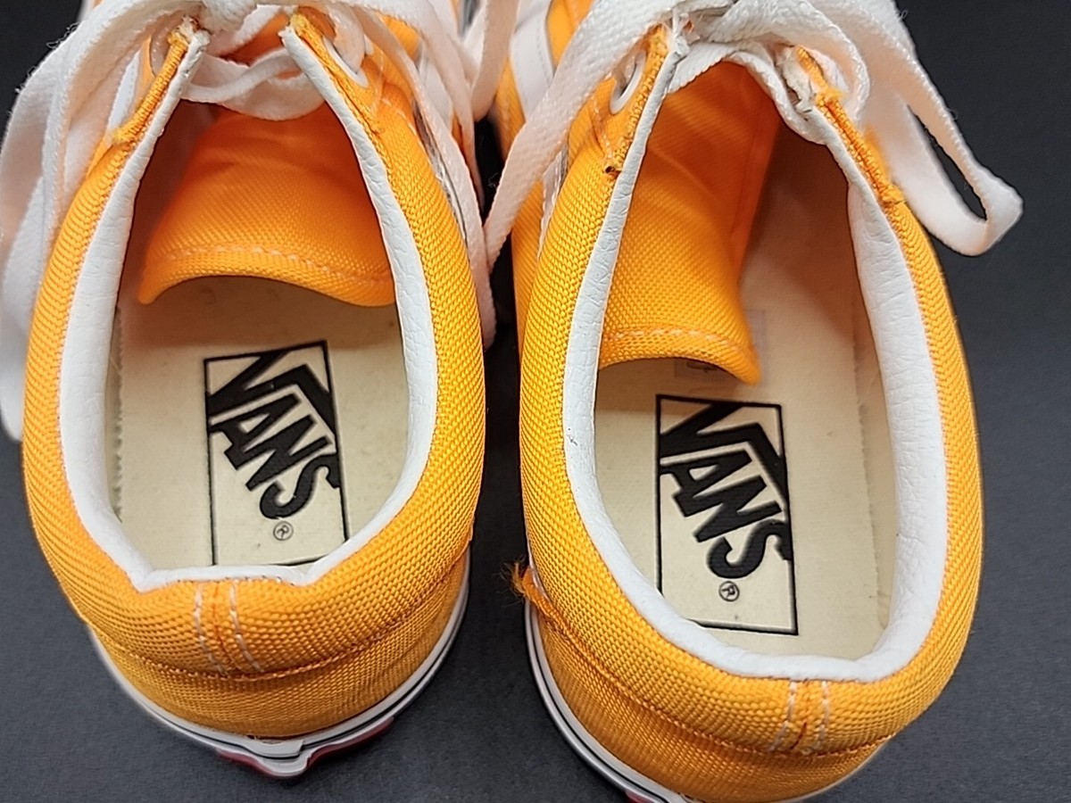 orangeページ Buy ASICS Fuji Lite 4 Trail Running Shoe Men Orange, Neon
