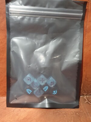 Warhammer Underworlds OOP Würfel. Transluzent marmoriert blau, lila/schwarz