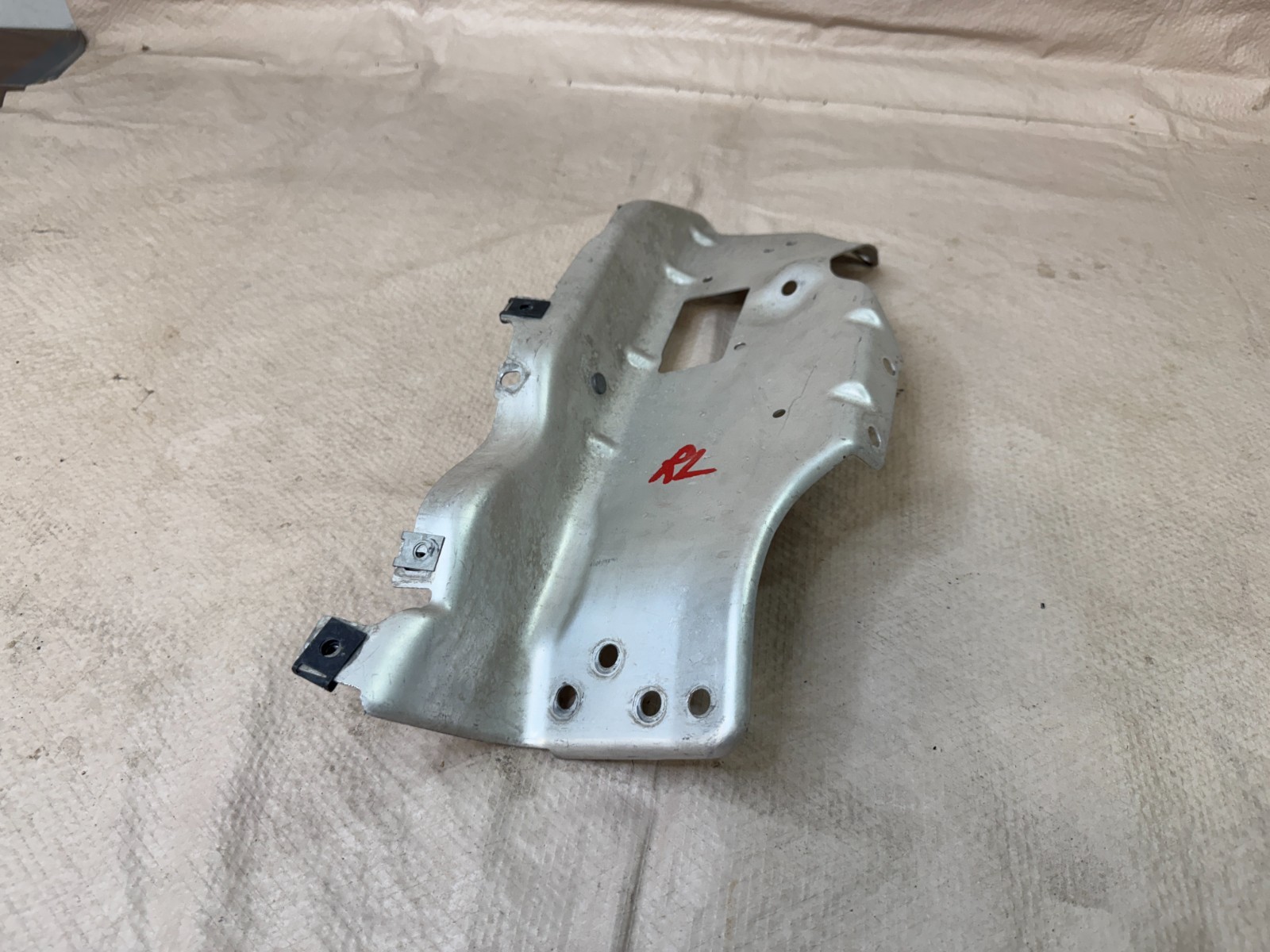 2011-2015 Audi R8 Rear Left Taillight Lamp Light Support Bracket OEM LH Driver