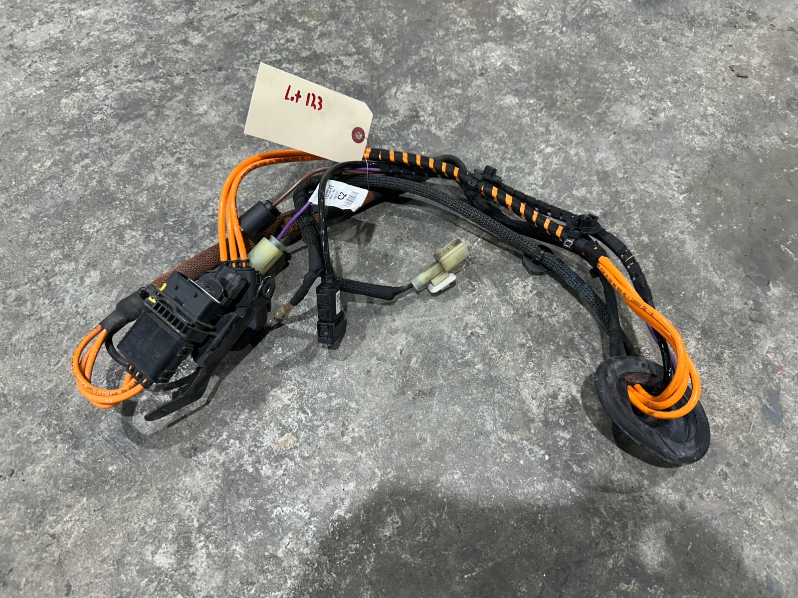 Lamborghini Urus 2018 Door cable P/N 4M1971227