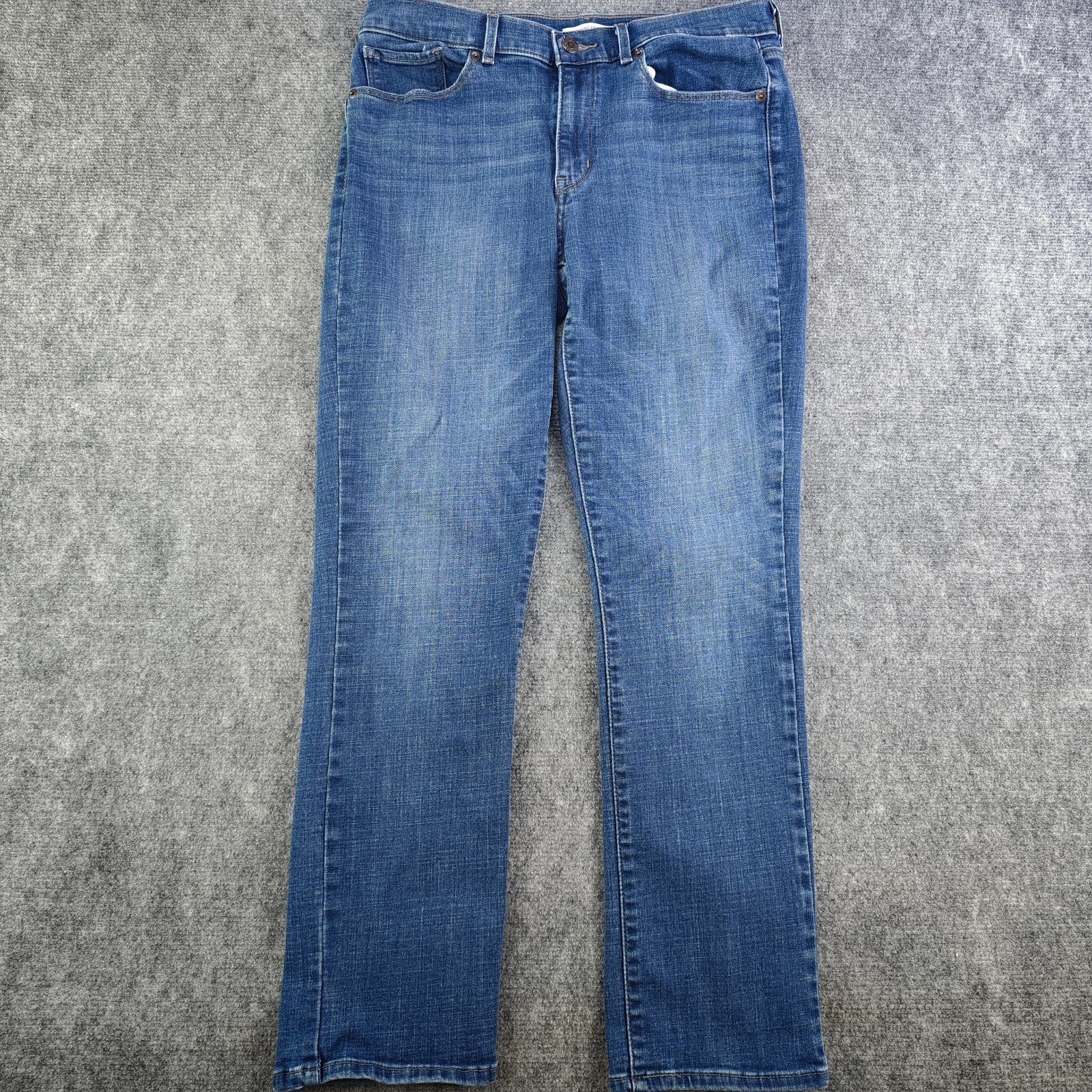 Women's 10 Medium Wash Mid Rise 32x27
