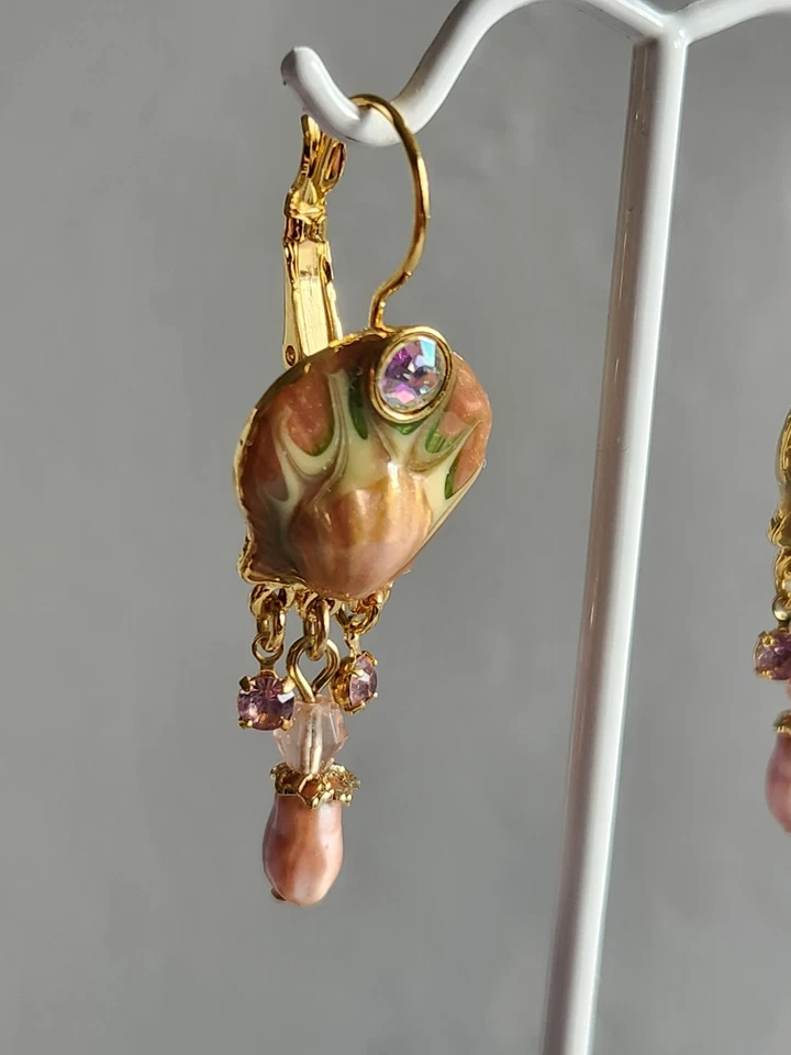 Pendientes Kirks Folly Rosa Concha Estrás Esmalte Palanca 1 1/2" Foto 4 de 4