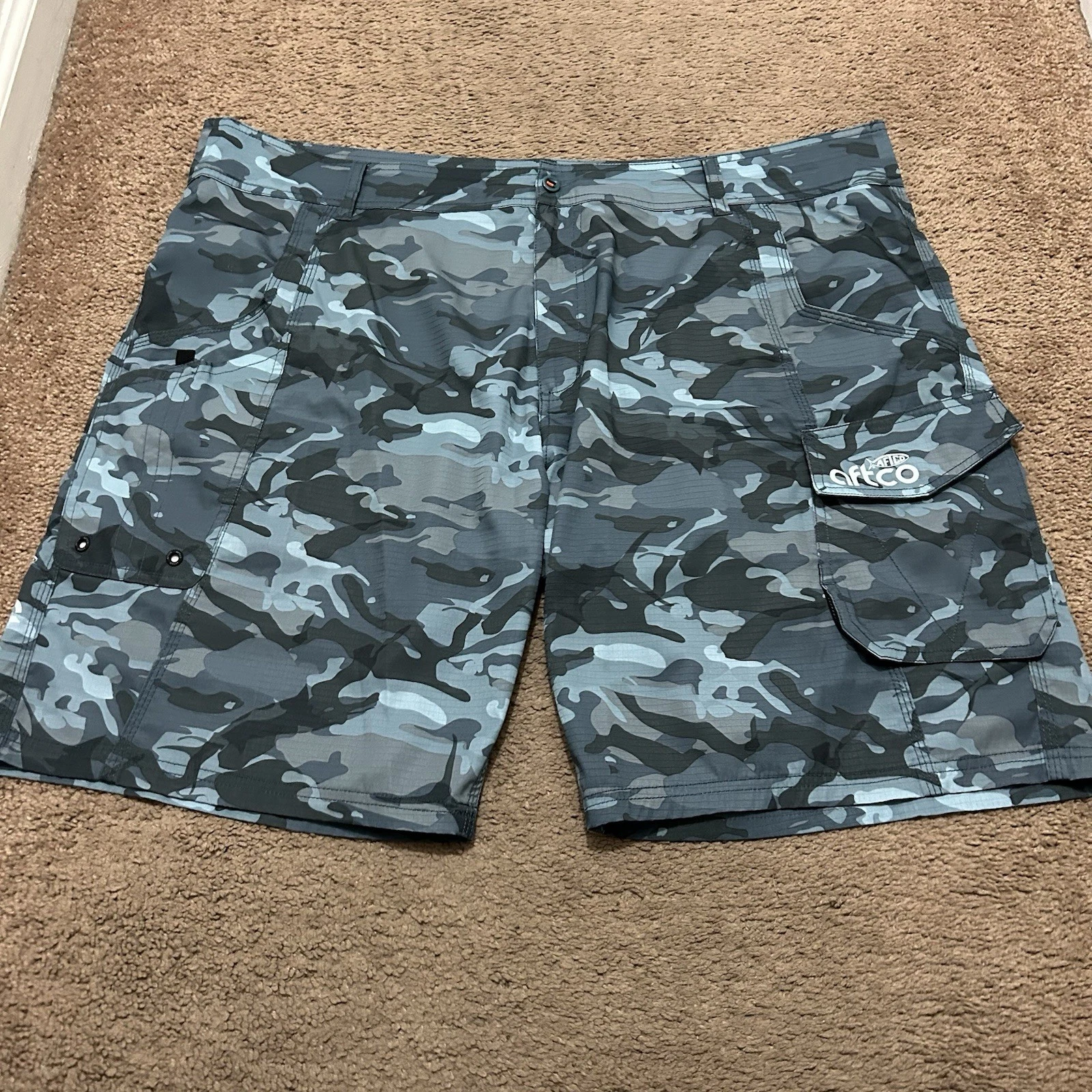 Aftco Men’s Tactical Fishing Shorts Size 42 9” Inseam Blue Sailfish Camo