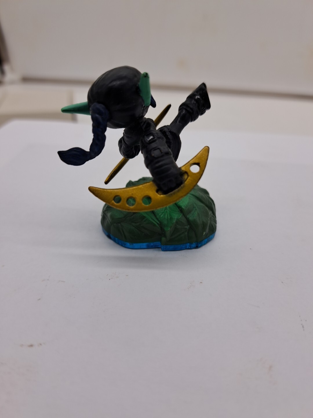 Picture 3 of 6