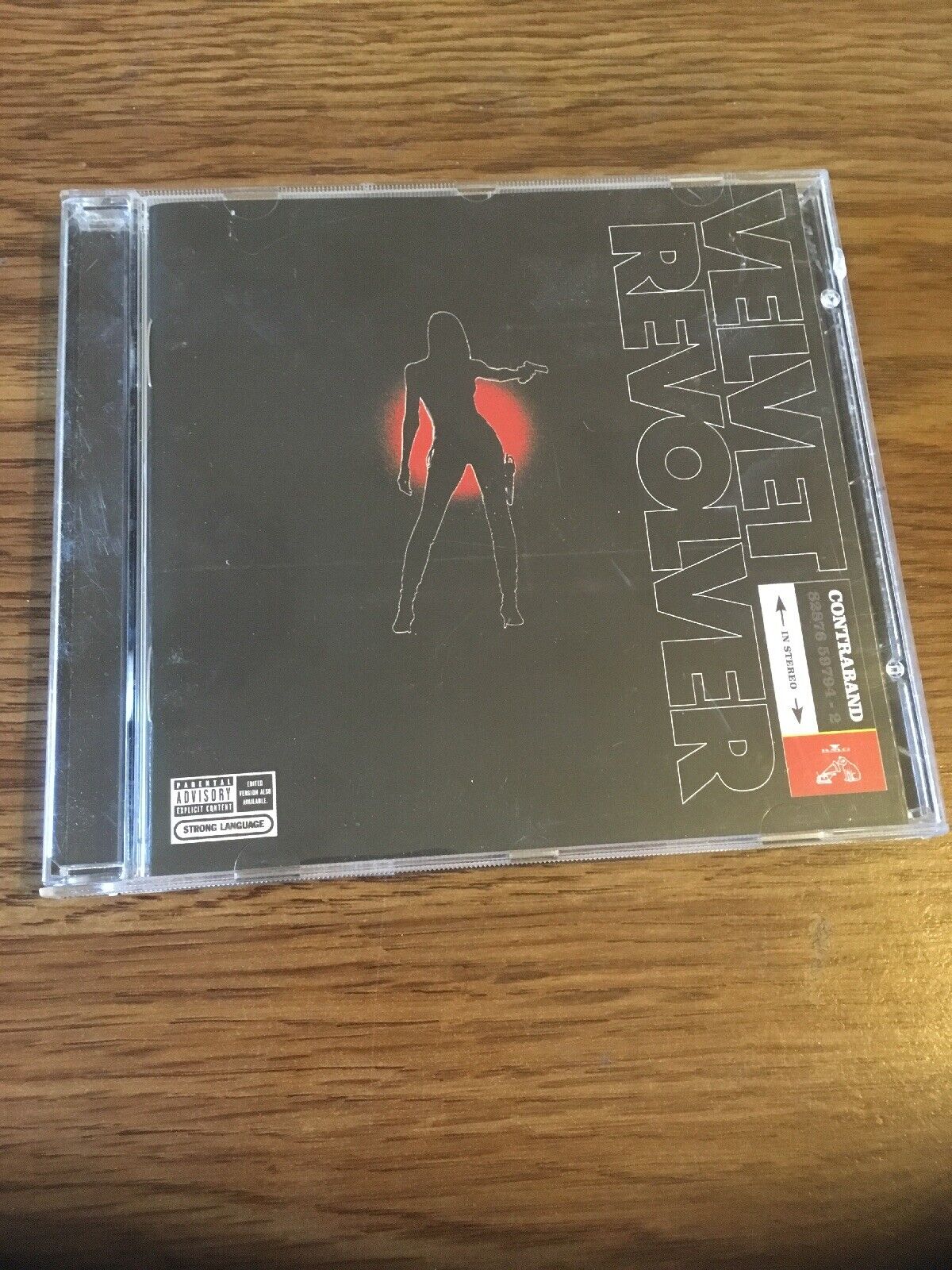 CD - VELVET REVOLVER - CONTRABAND - W/ JEWEL CASE & LINER