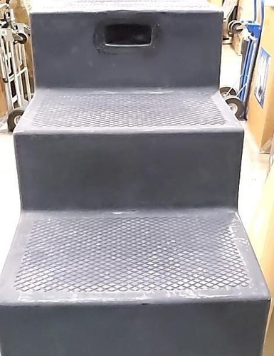 High Country Plastics 038018 Mounting 3 Step Mounting Block Ramp - Black - Picture 2 of 3