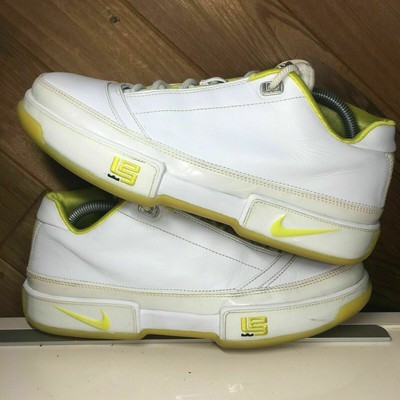 nike zoom lebron low st