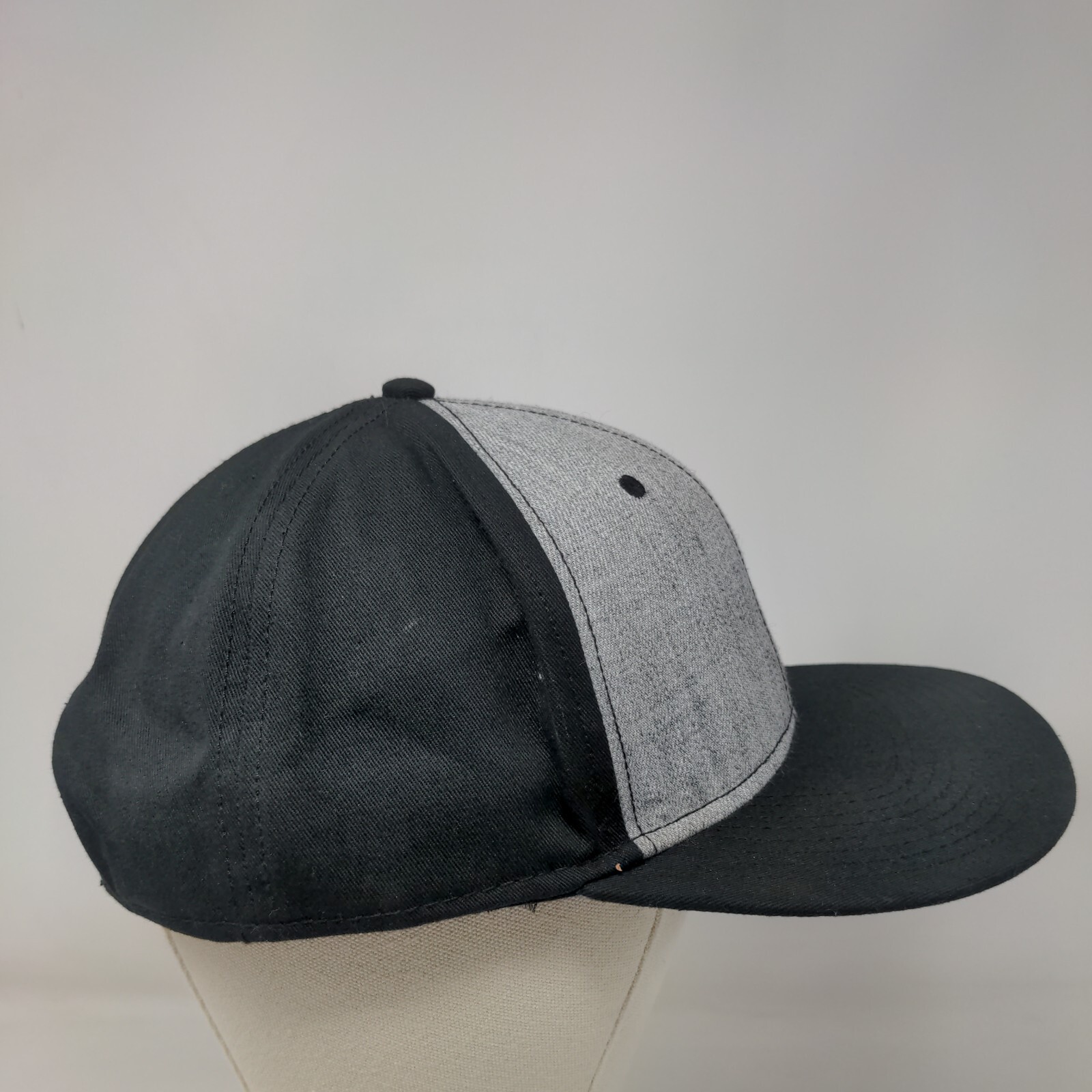 Chubby Snapback Hat Black One Size Adjustable Emb… - image 4