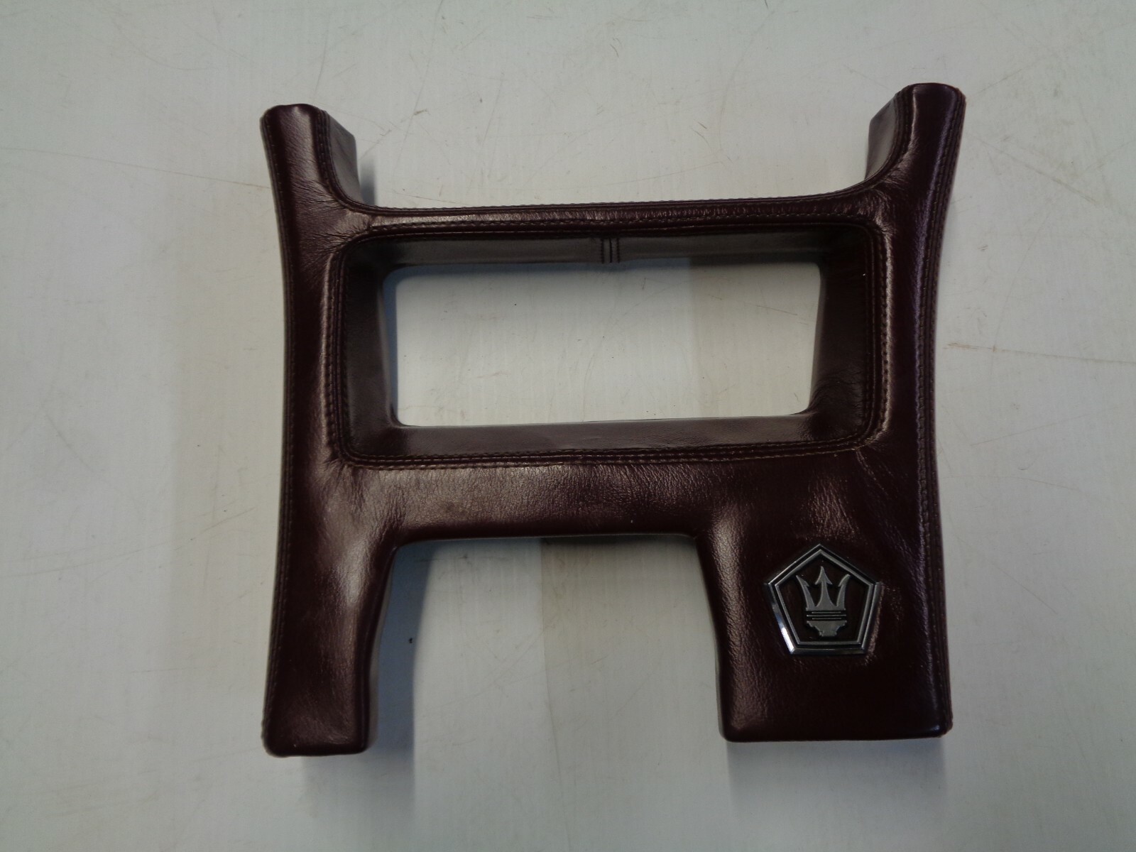 Chrysler Maserati TC Radio Heater Control Bezel Trim Maroon 1989 1990 1991