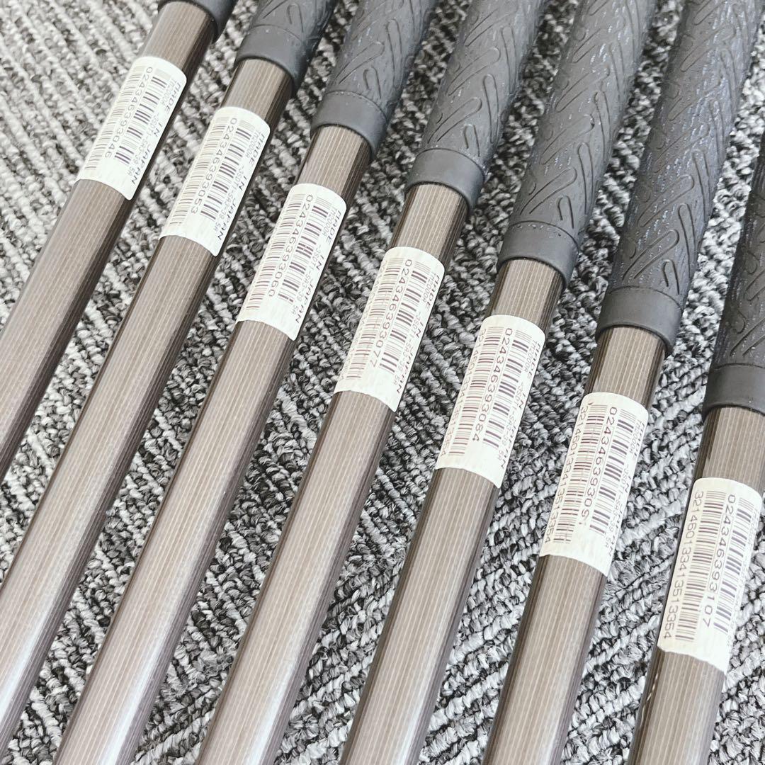 Honma Twin Marks Gold Mole 3 Star Iron Set of 7 4-10 flex R