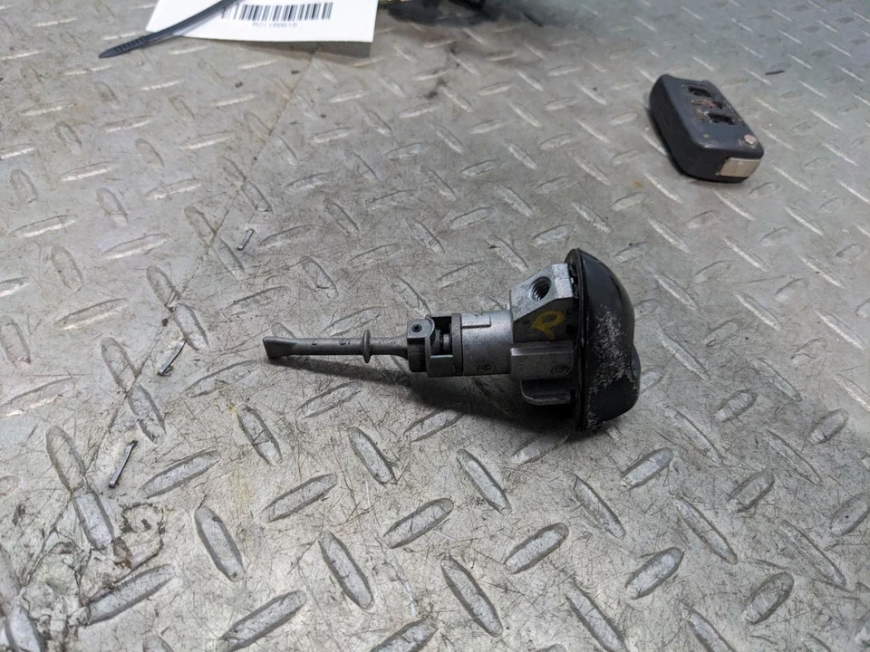 Ignition Switch Conventional Ignition Fits 12-15 RIO 1169919 - Image 4 of 4