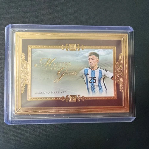 2023 Futera Unique Lisandro Martinez “Masters Of The Game” REAL GOLD FRAME -RARE