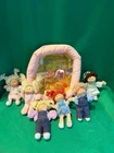 Vintage 1980s Cabbage Patch Kids Pin-Ups Collection: Toy Store Set + Extra Doll