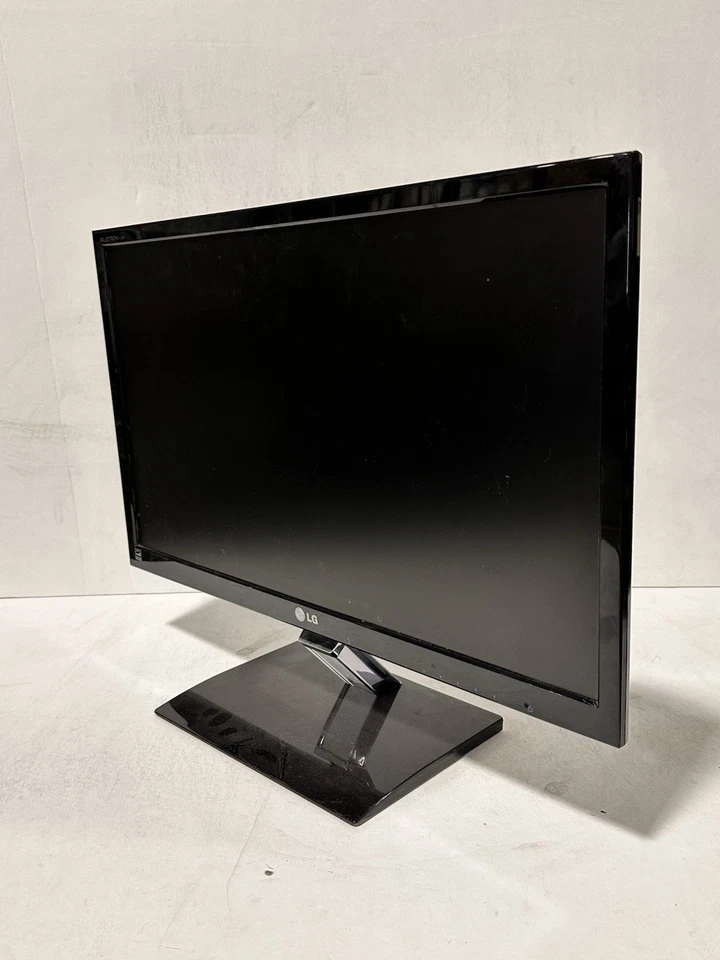LG E2360V-PN Glossy Black 23" Widescreen LED LCD Monitor With Stand/No Charger - Image 4 of 4