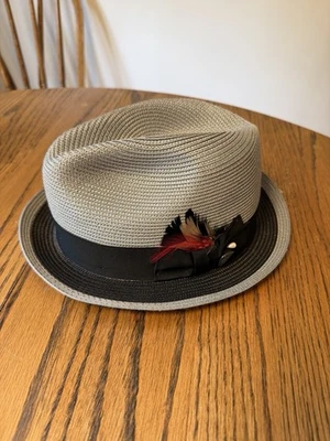 Dobbs NY Fifth Ave Oval Gray Straw Fedora Hat Sz M 7 1/8 w/Feather, Excl Condt - Image 1 of 4