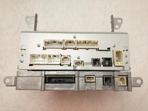 TOYOTA RAV 4 RADIO MEDIA HEADUNIT D-4D INVINCIBLE 8614042240 12-19 - Picture 4 of 5