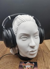 Beyonce Headphone Stand - Music Lover Headset Holder - Gift for Her - Gamer Gift