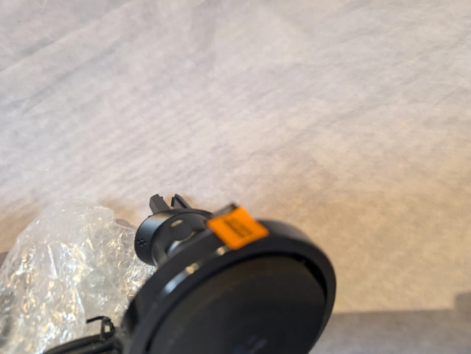 Spigen OneTap Pro 3 MagFit Fast Wireless Car Charger Mount Designed Magsafe Ipho - Image 3 of 4