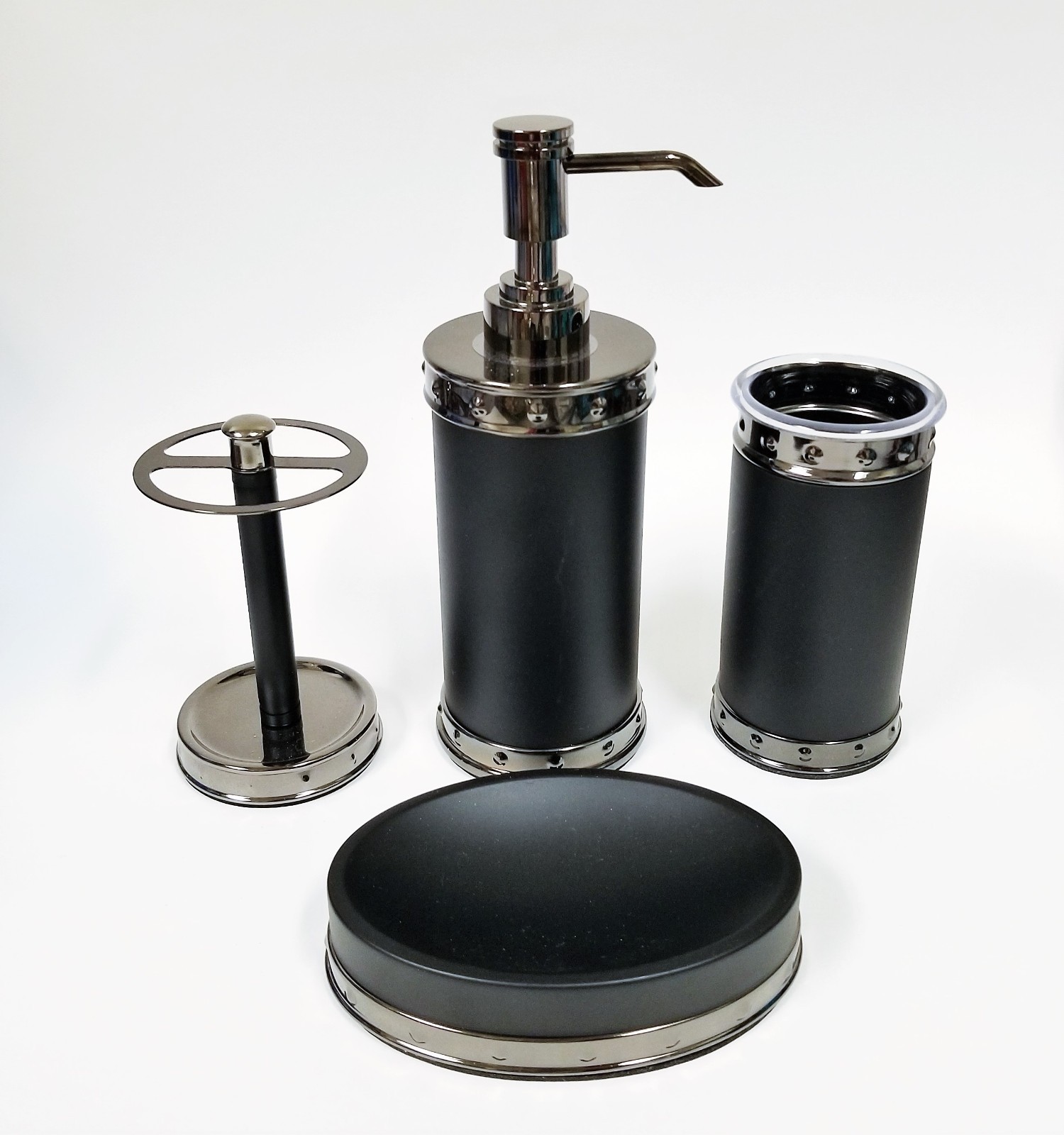 Neuf 4 Pièces Set Céramique Noire Gunmetal Gunmetal Gunmetal Ton Métal Distributeur de Savon | Laissons Nos Produits De Base Aller Dans Le Monde
84578d Neuf 4 Pièces Set Céramique Noire Gunmetal Gunmetal Gunmetal Ton Métal Distributeur de Savon | Laissons Nos Produits De Base Aller Dans Le Monde
84578d