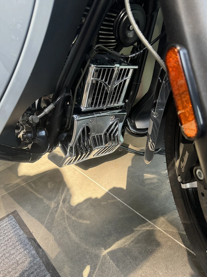 Chin Fairings Oil Cooler Cover Kits Chrome Black For Indian Roadmaster Chieftain — 第 2/4 张图片