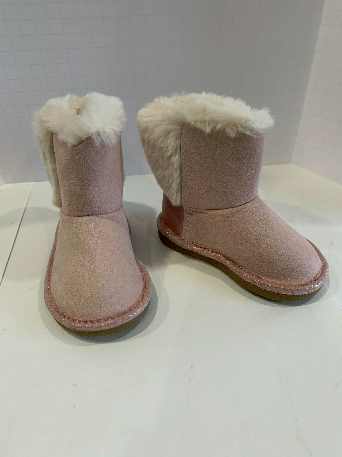 NWT Little Girls OshKosh B'Gosh Pink Lined Boots Fur Suede Size Super
