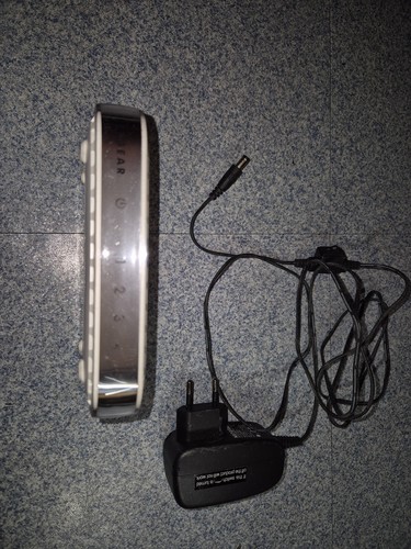 Switch Netgear GS605 V4 - 5 ports Gigabit Ethernet - Photo 3/3