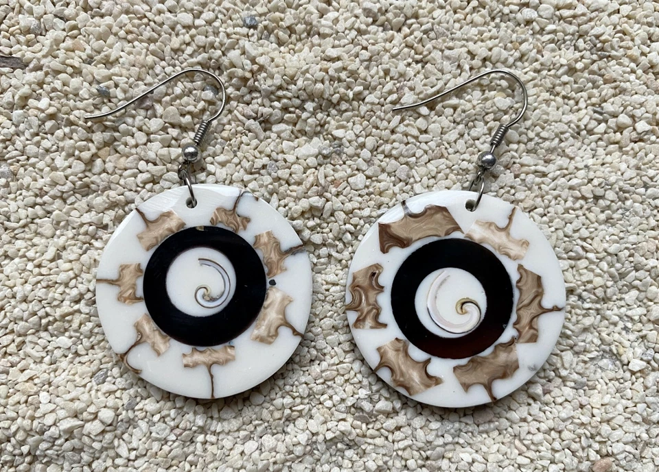 Ohrhänger Ohrstecker Ohrringe Ohrschmuck Muschel Perlmutt handgefertigt Gili - Bild 2 von 3