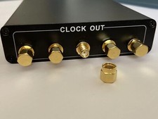 10MHZ 5-CH Square wave GPS DISCiPLINED CLOCK GPSDO  power supply  Antenna