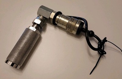 MagicFX CO2 Anschlussstück 3/8'' Bottle To Hose Quicklock 90 Grad Gewinkelt