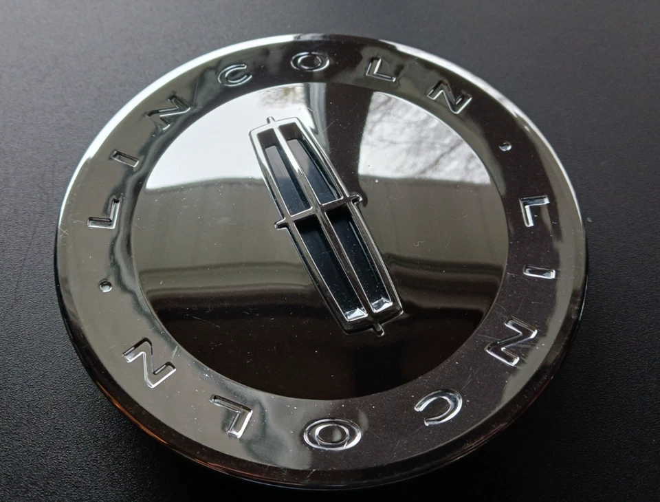 Lincoln Town Car MKZ MKT MKX 2006-2011 tapa central cromada OEM #6W13-1A096-AD Foto 3 de 4