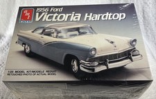 Amt Ertl 1956 Ford Victoria Hardtop 125 Plastic Model Kit 6547 Sealed 1989 Amt Ertl 1956 Ford Victoria Hardtop 125 Plastic Model Kit 6547 Sealed 1989